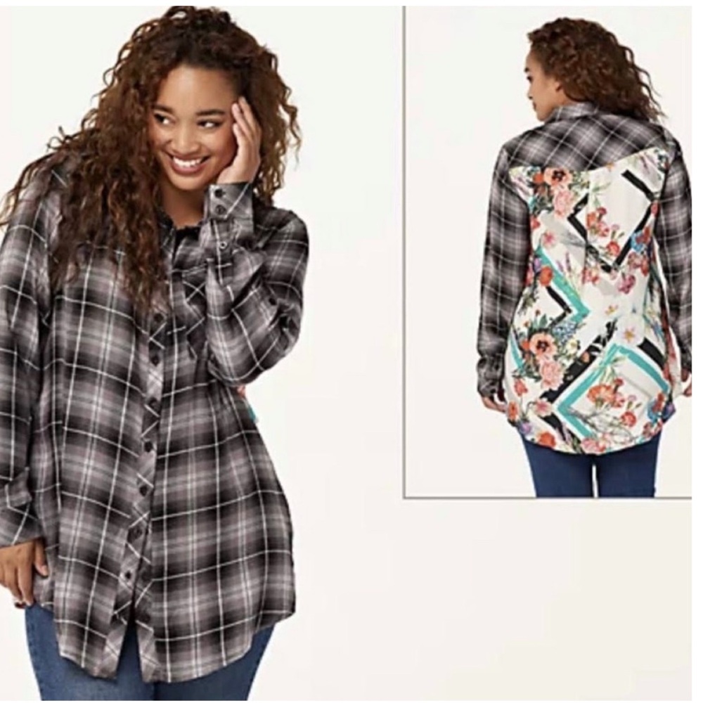 NWT‎ Tolani Collection Neicy Plaid Floral Button Down Top 1X